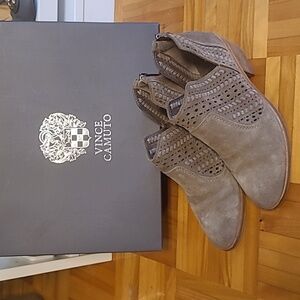 Vince Camuto bootie